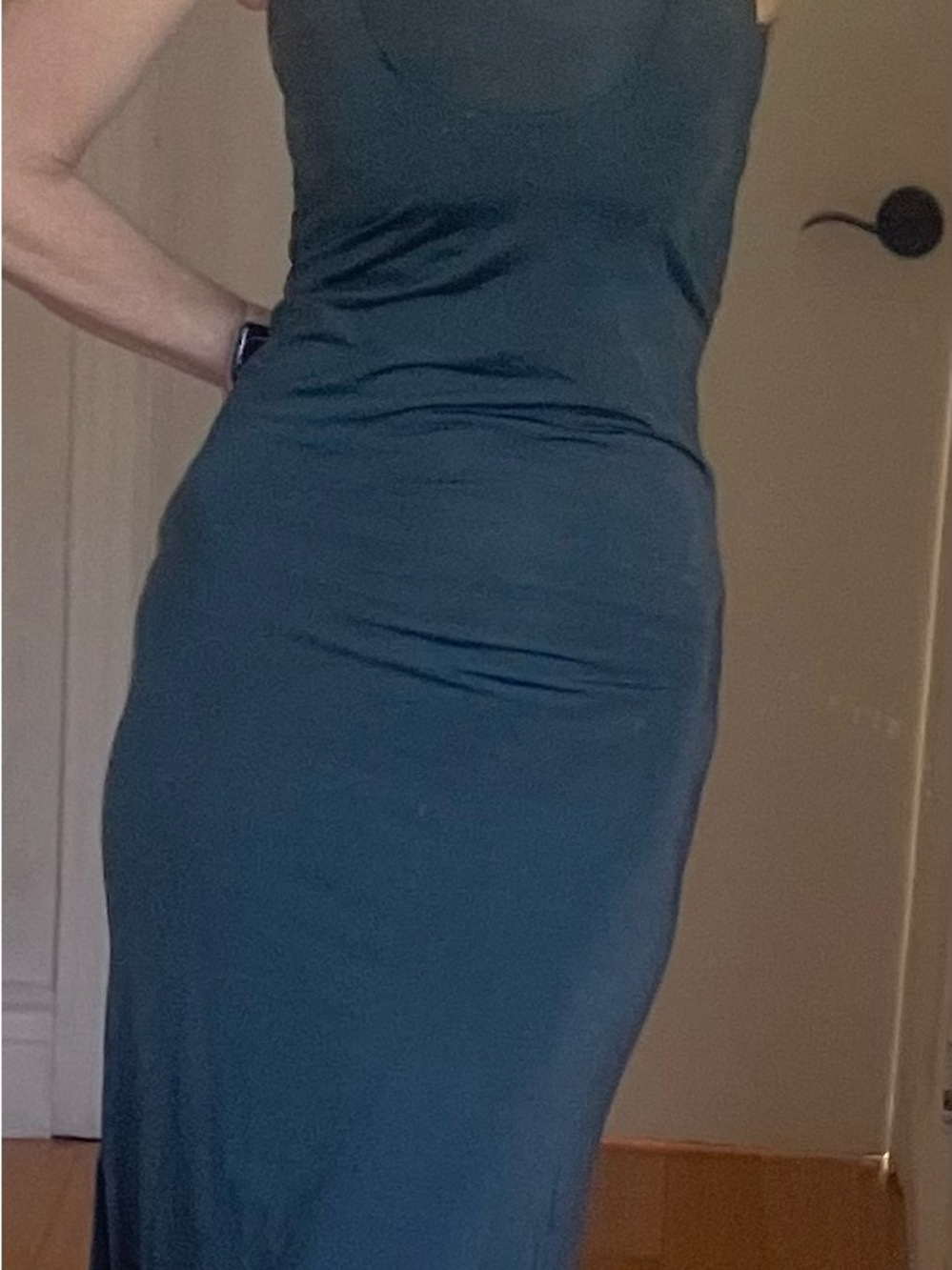 Sleek Dark Green Sleeveless Maxi Dress